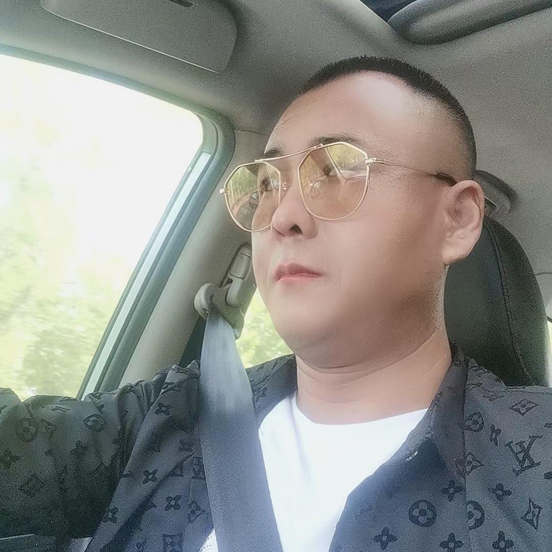CY李小贱