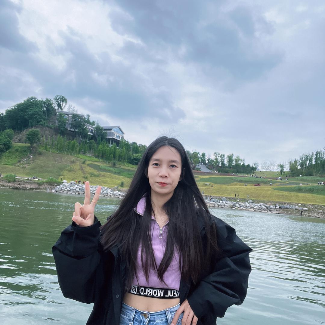 开星越L的女生