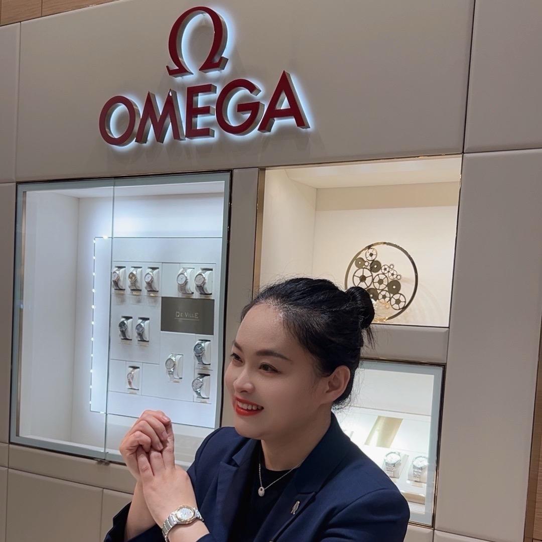 太原王府井欧米茄精品店侯海婷