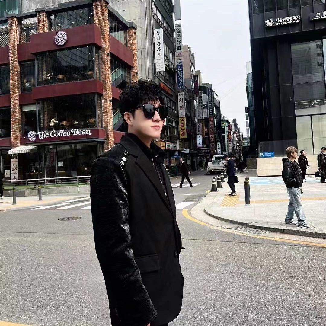 BTR文仔在东信店
