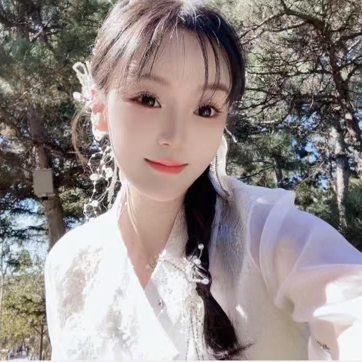 是七七呀