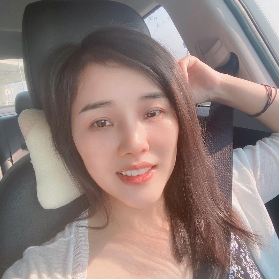 小倩吃饱饱
