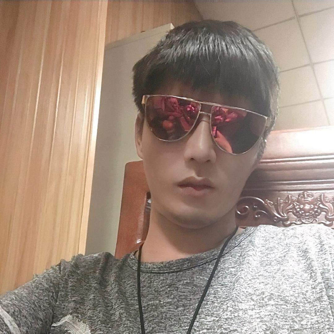 九零后 很难熬