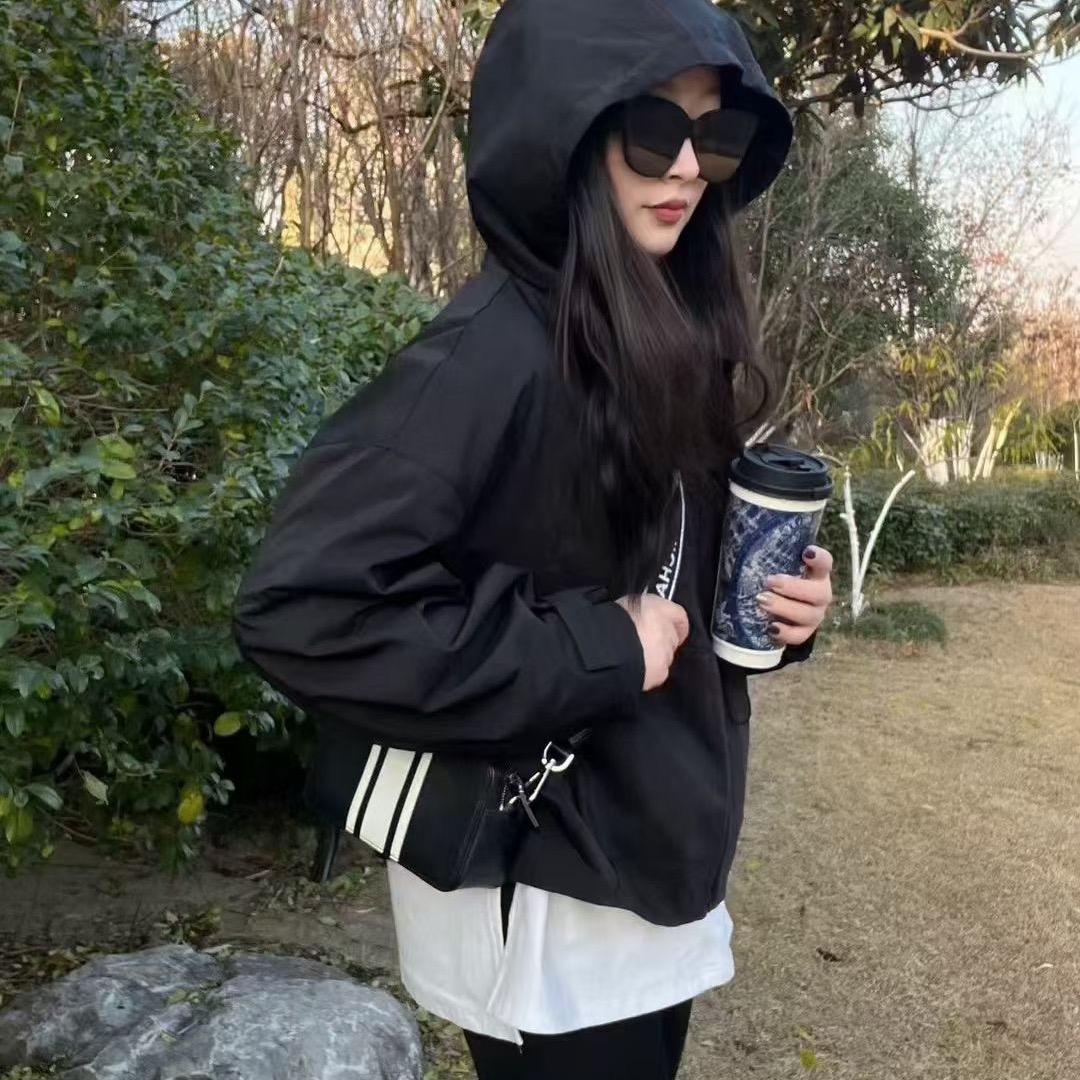 七月吖