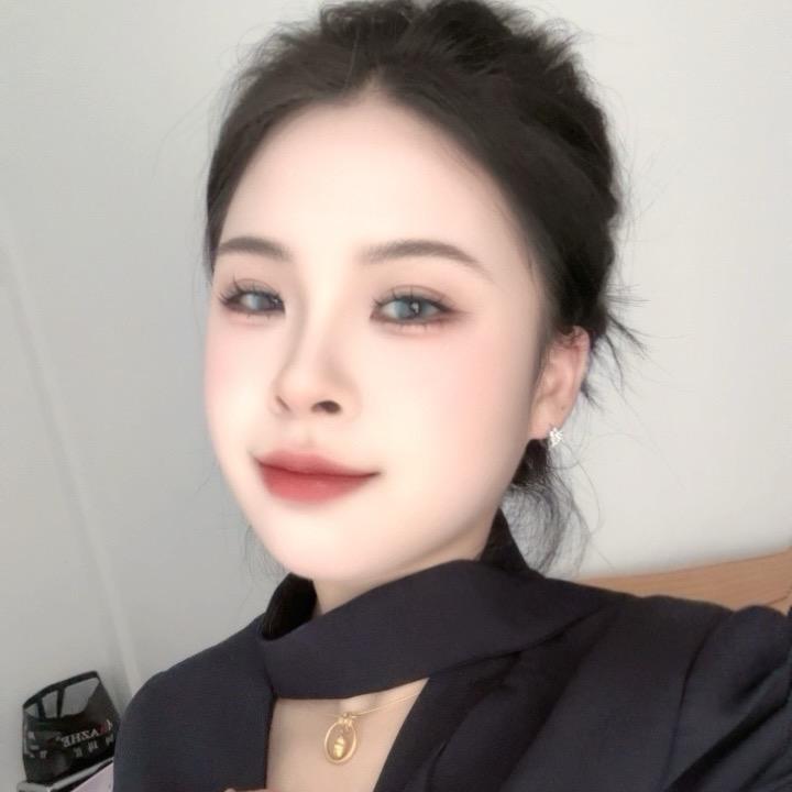 鲸禧美妆—囍妆婚纱馆（教化妆的小玉）
