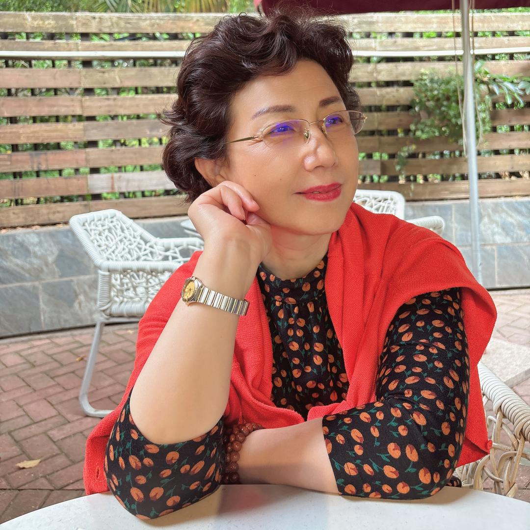 隆裕｜巴博罗进口地板、无极雪天然矿泉水