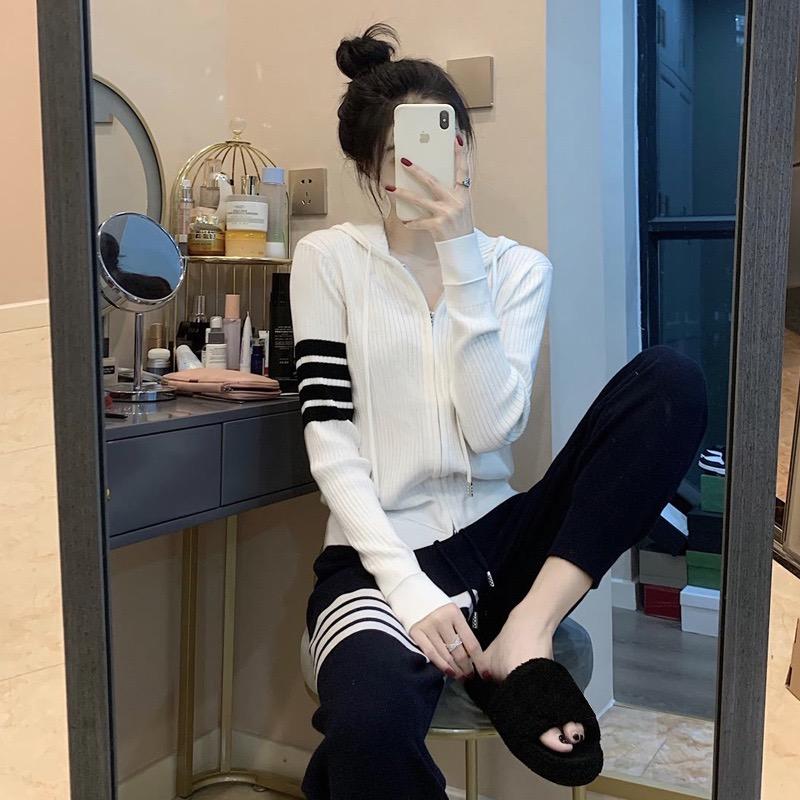 @佳猫🐱