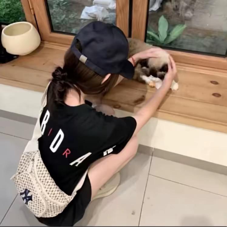 我让你和她说话了吗