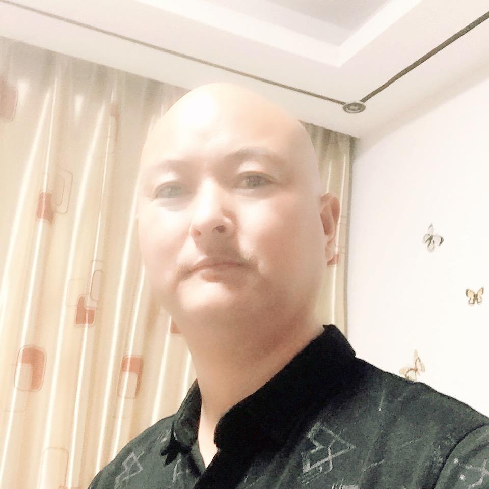 光头哥晚19点10