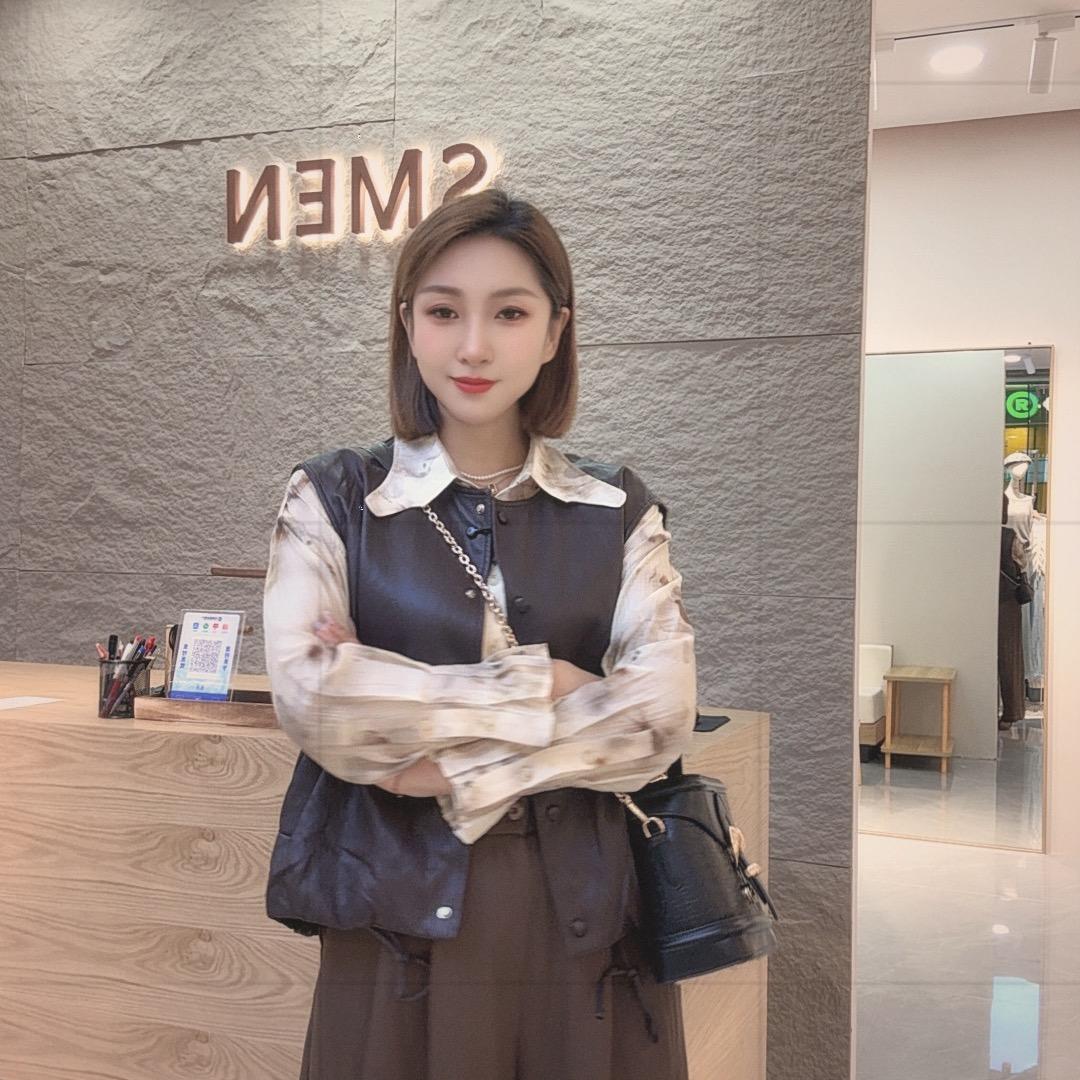 @淄博吾悦-诗萌女装Li