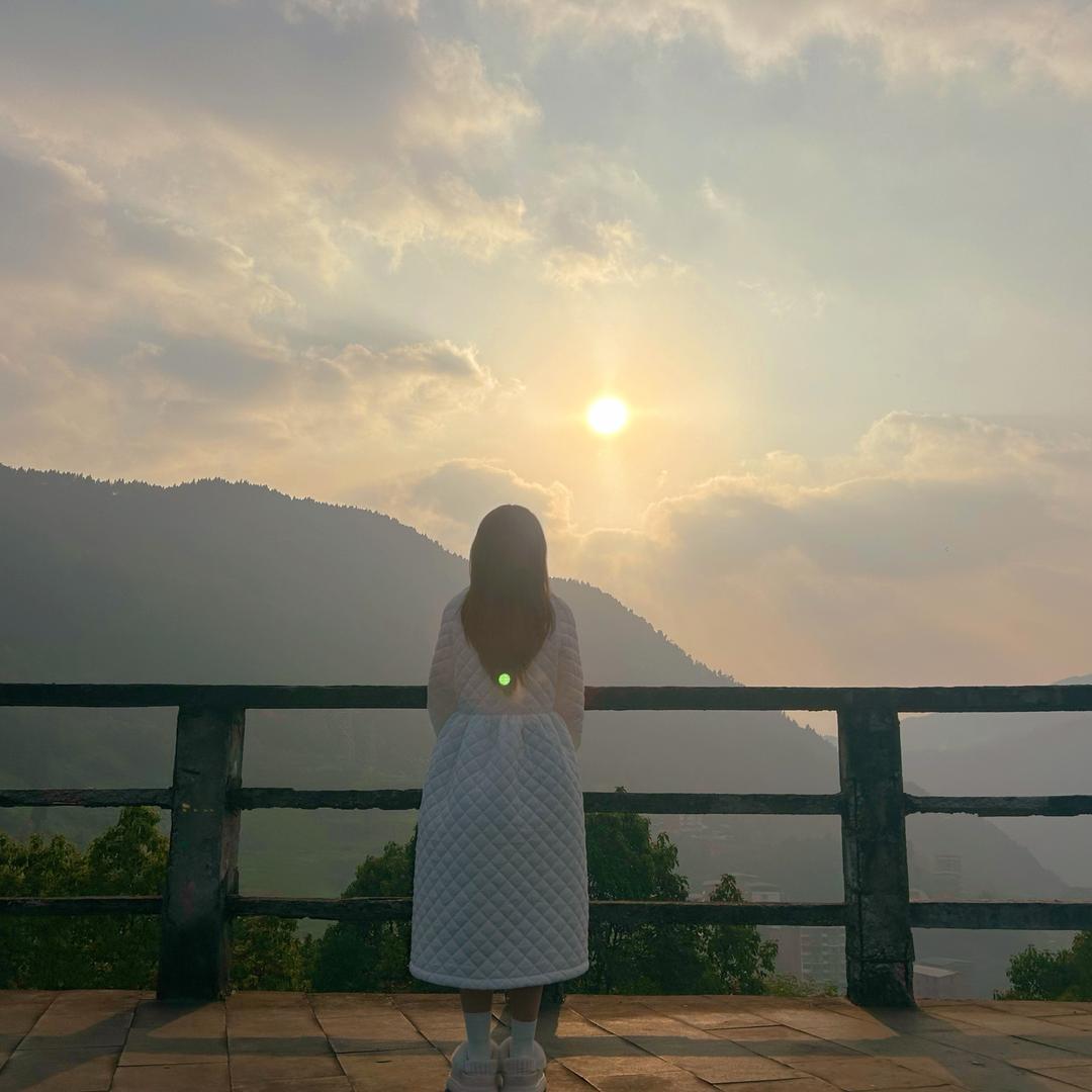 超可爱的赵老师吖