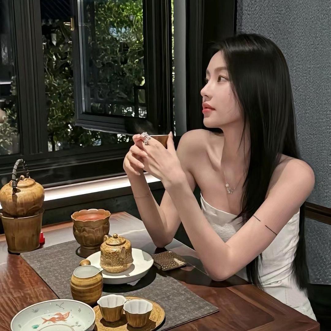 163的小伊
