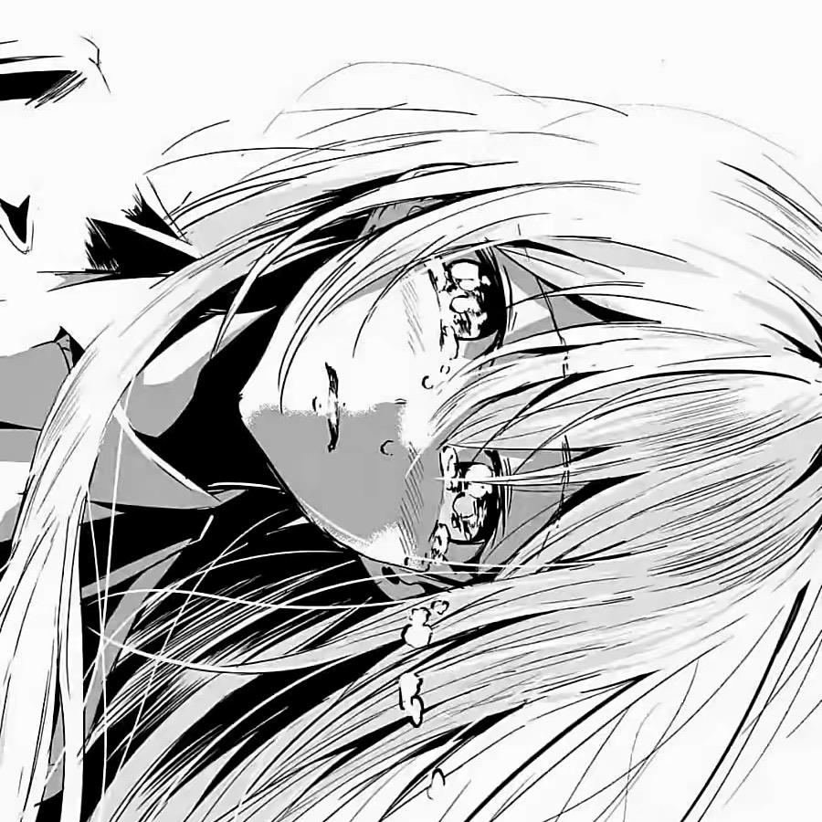 她的笑真的好甜