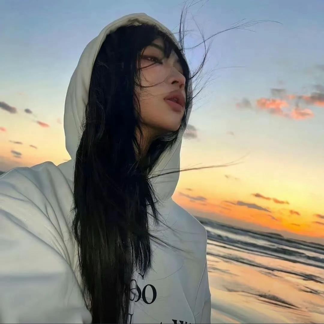 氵衮