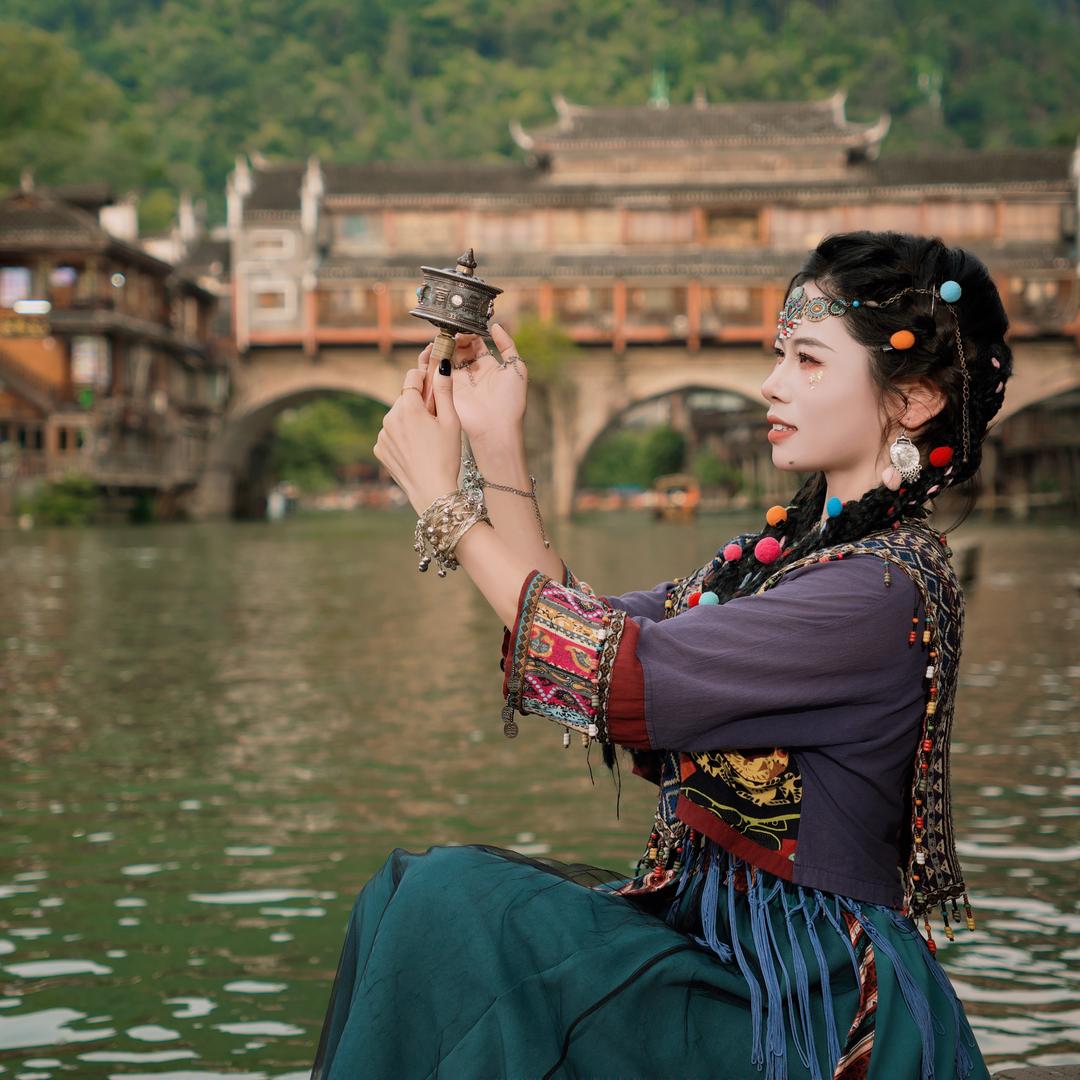 长沙L R2015女装店吴毛毛