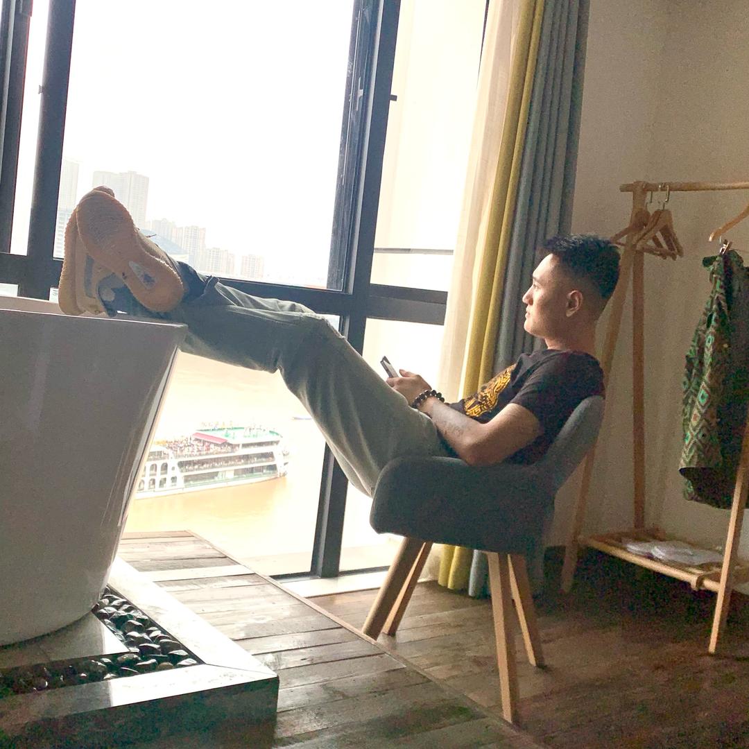 爱笑的豪