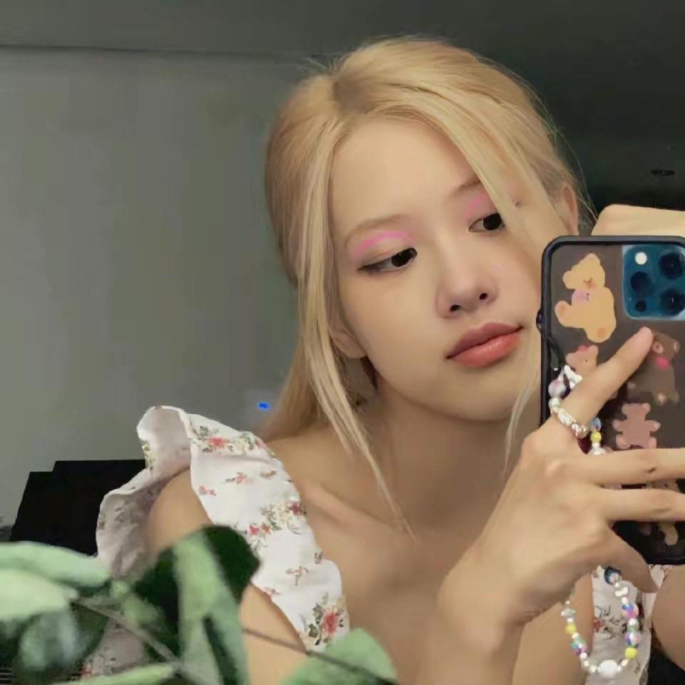 🧡 .