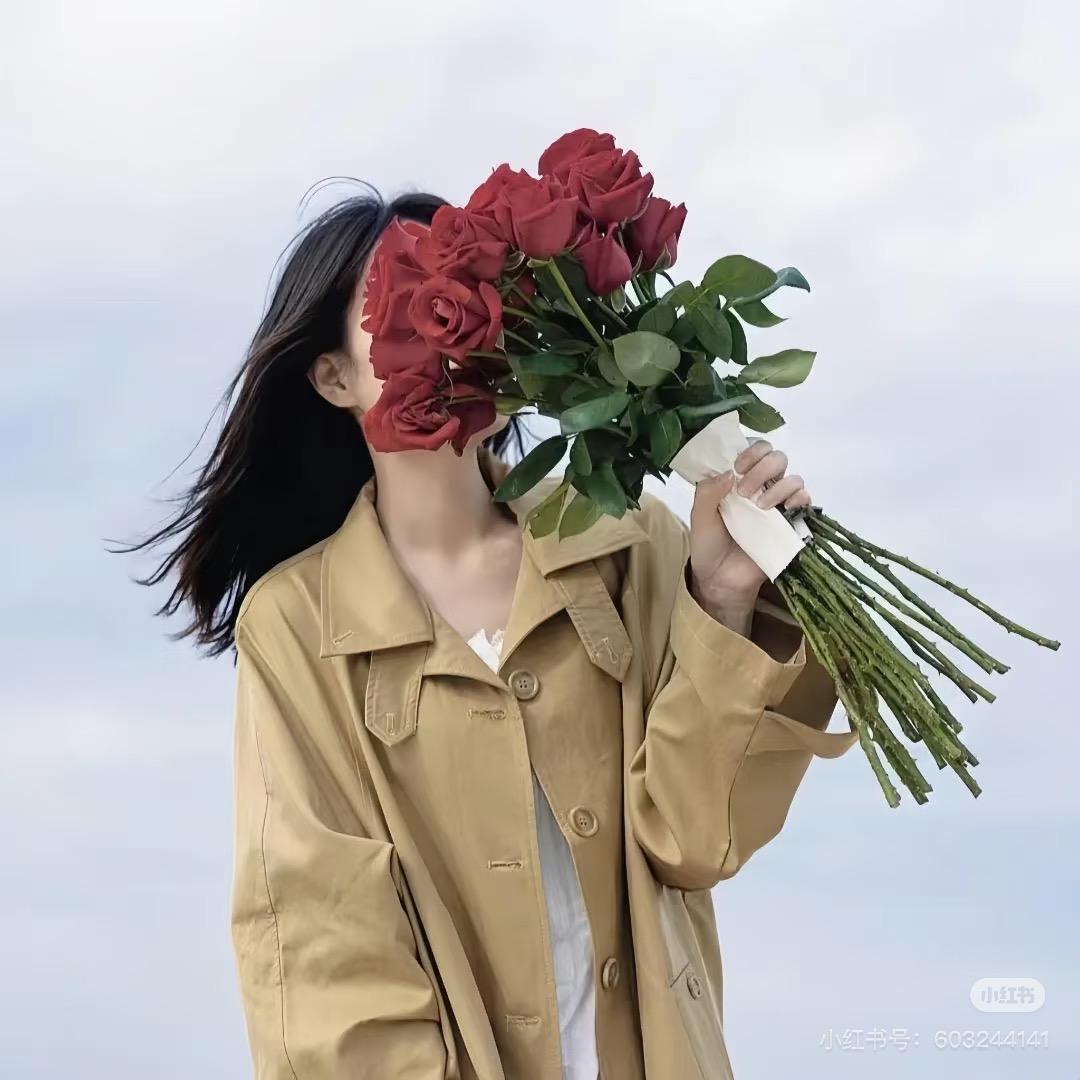 🌱、悦己 ᥫᩣ