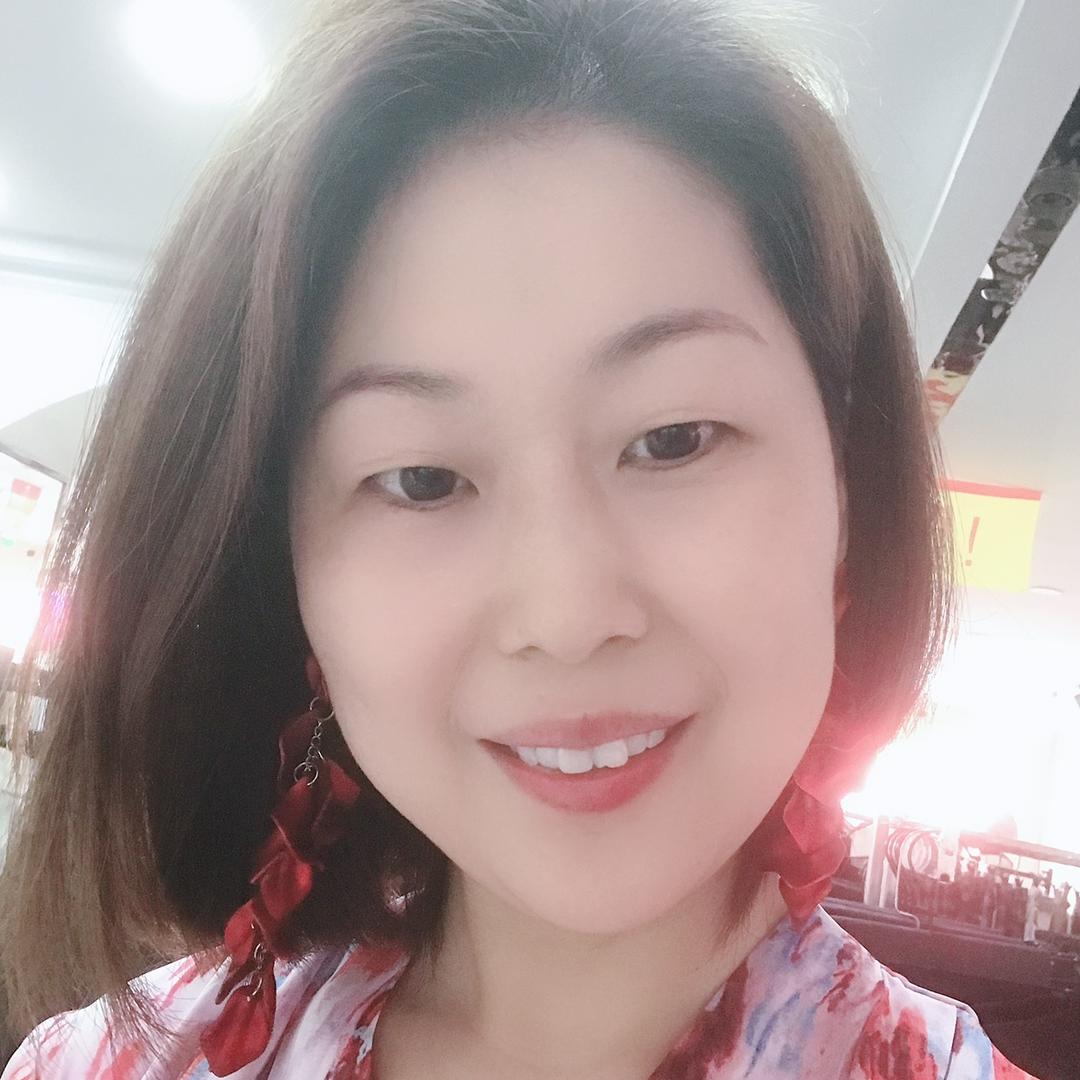 巩义阿琅倚女装