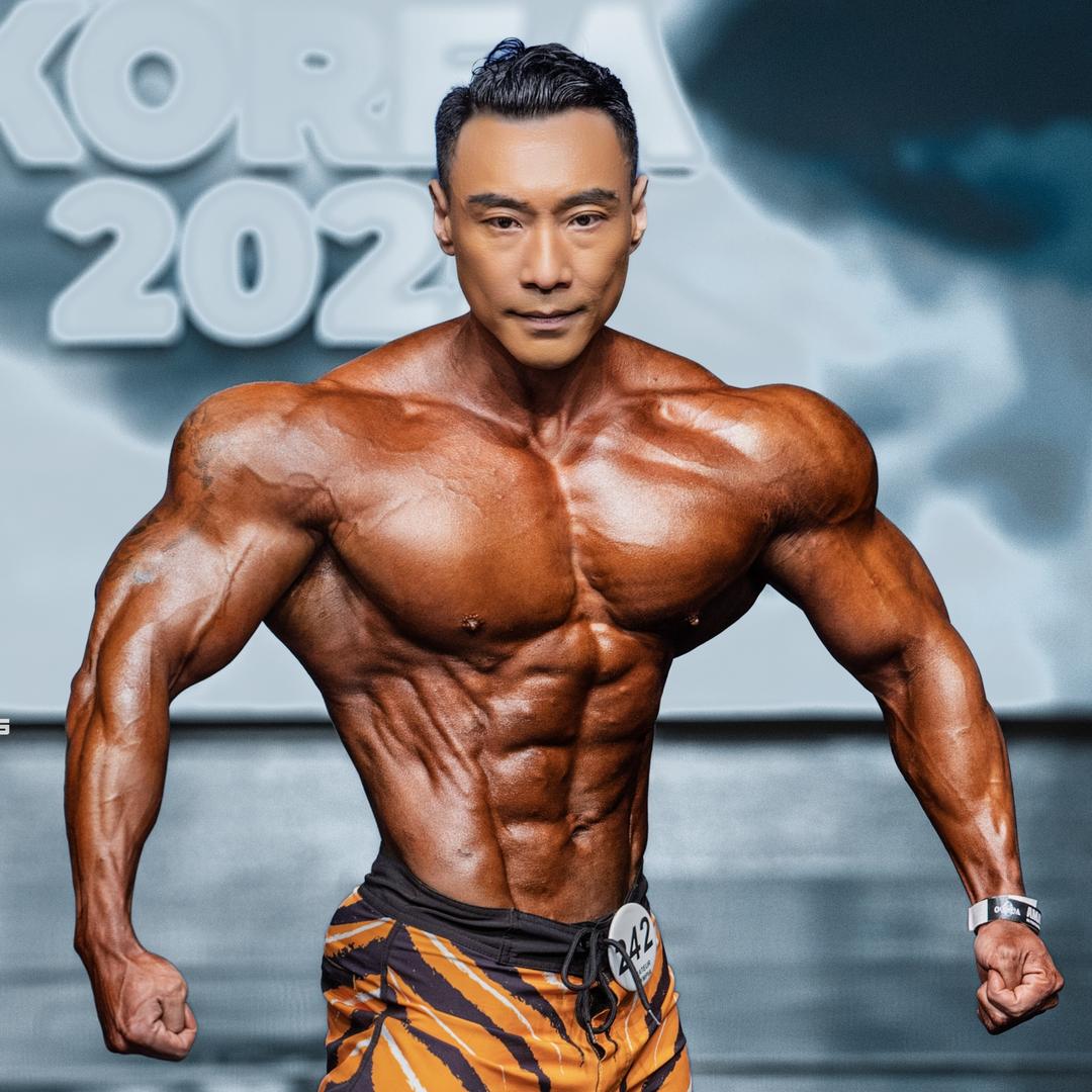 IFBB PRO🐯虎哥🐯