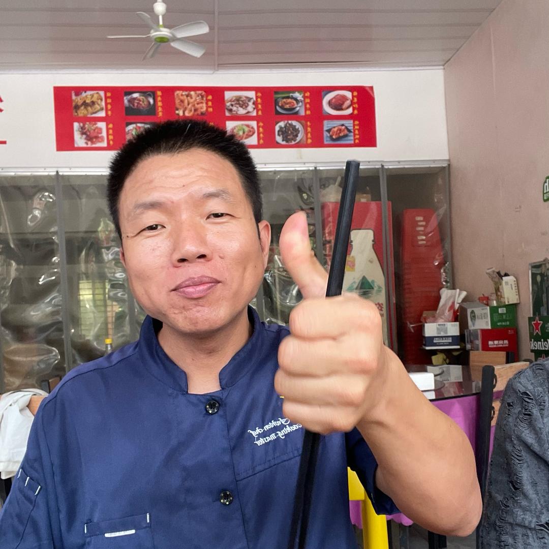 杜家美食泉哥（晚6点30直播）