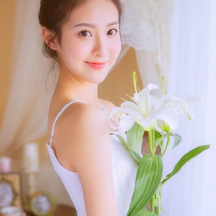 新羽任素勤