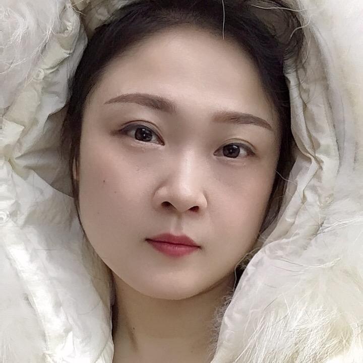 佳佳