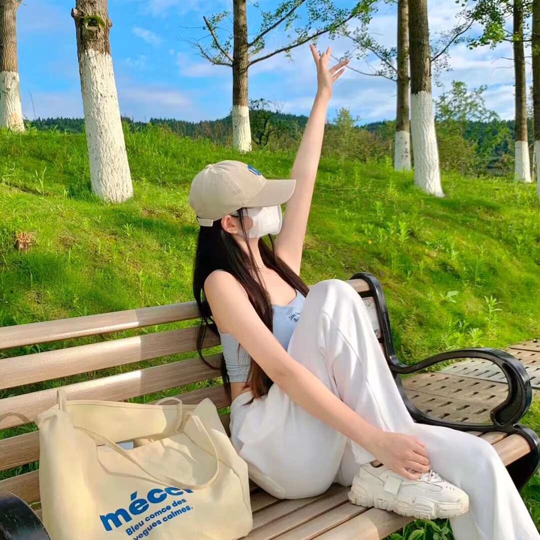 思思诗.
