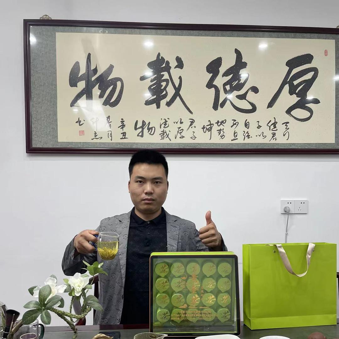 成人达己 劳务有限公司