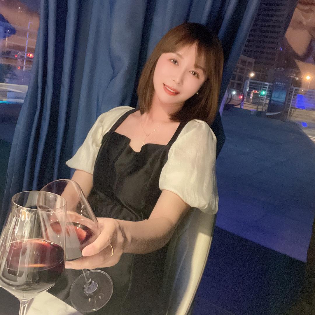 招财🐱