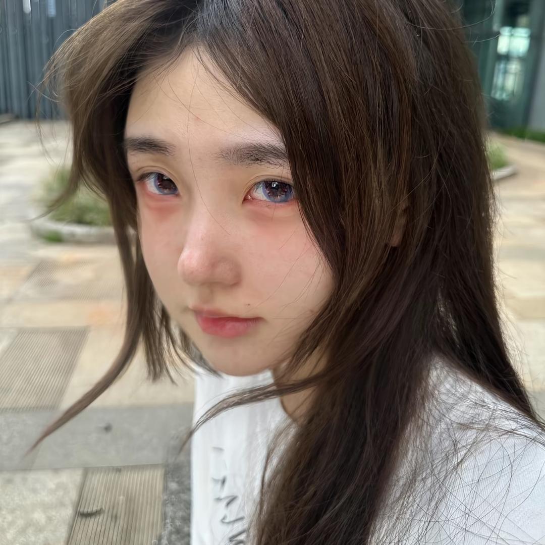 白白很白
