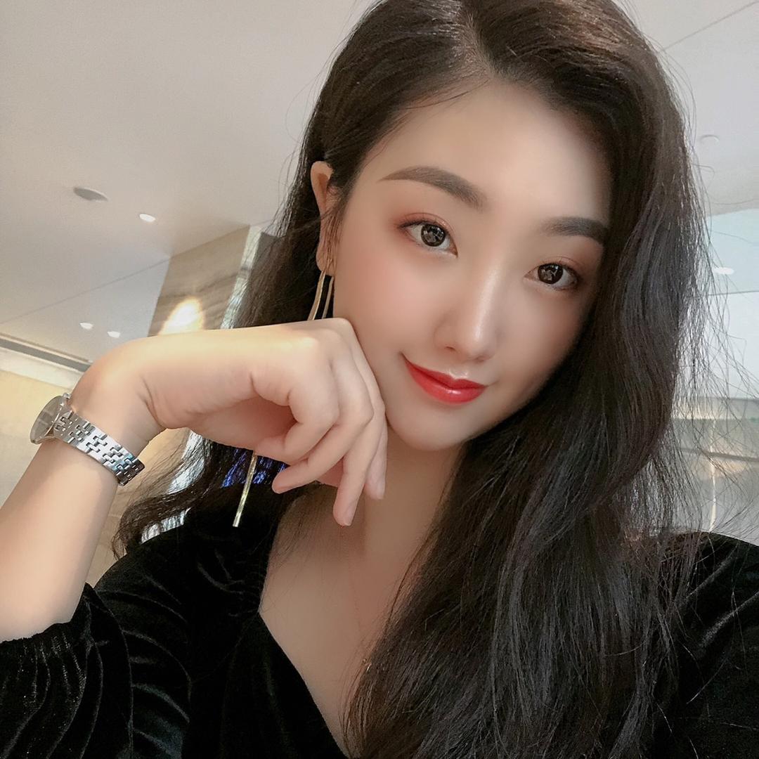 就叫蔡美人