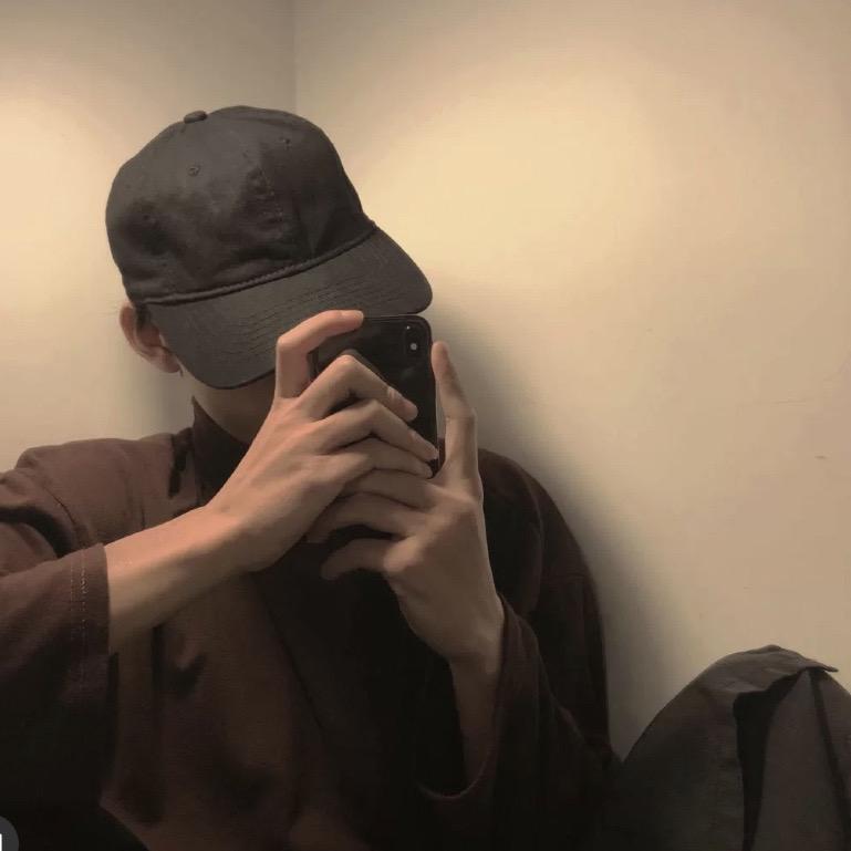 酉州花园一元一串烧烤（野摊）