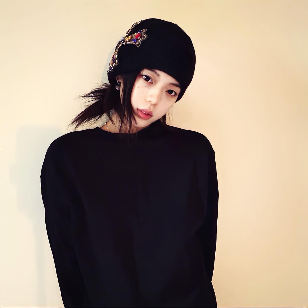 怡-