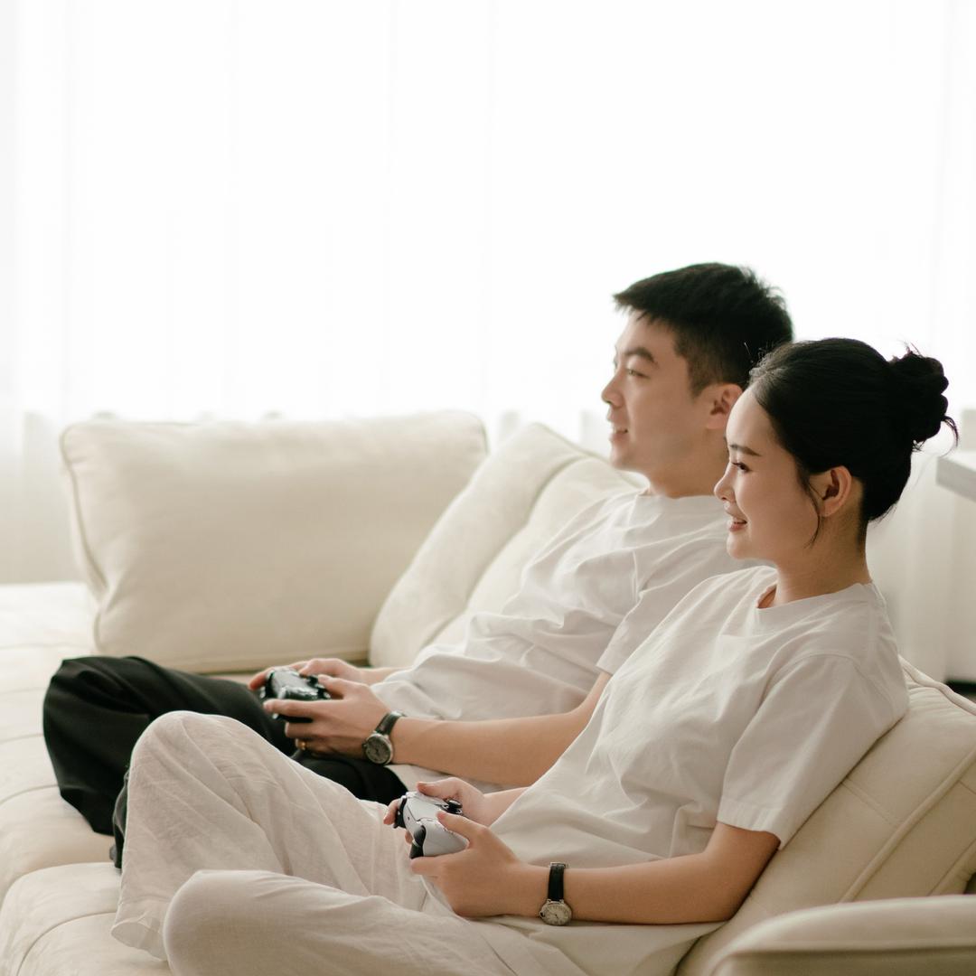 阿  伟