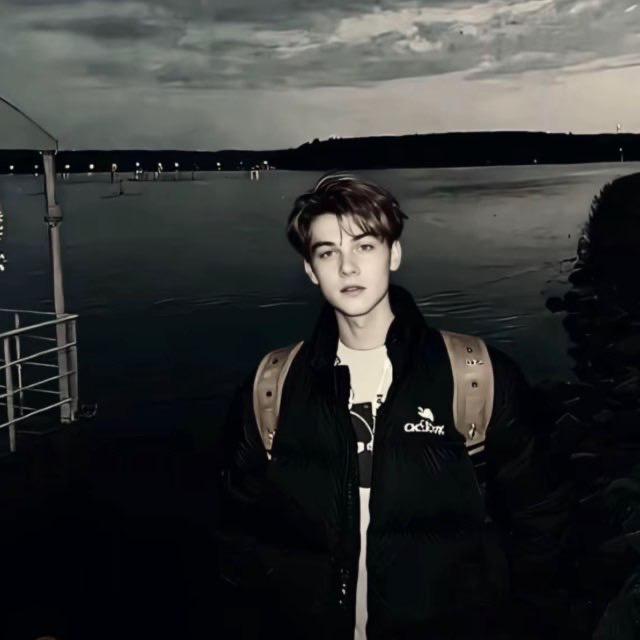 小帅.