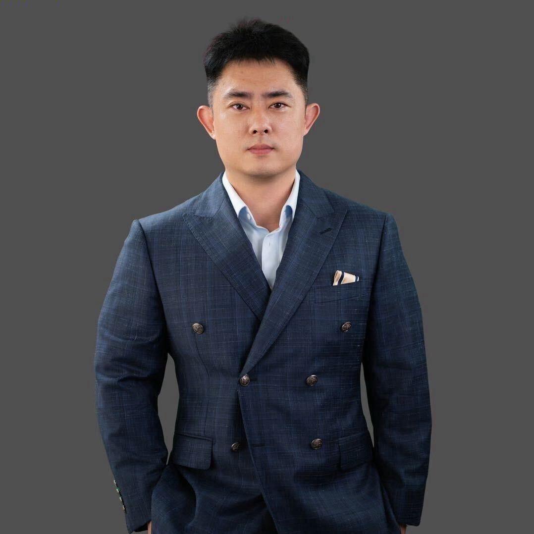 亮哥的小助理（悦海怡）