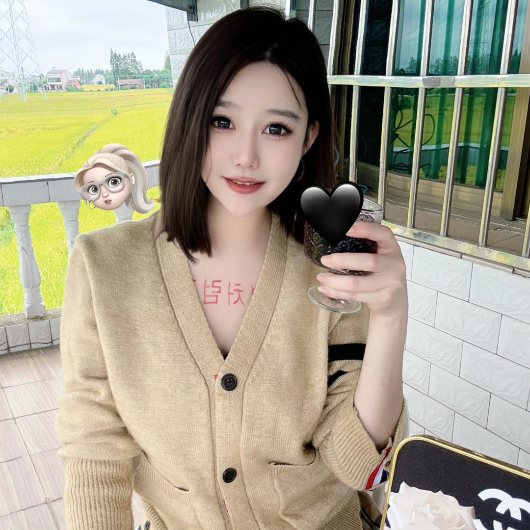 嗨嗨佩