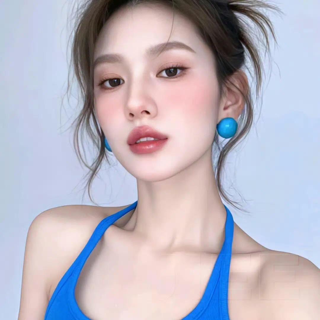 艾静