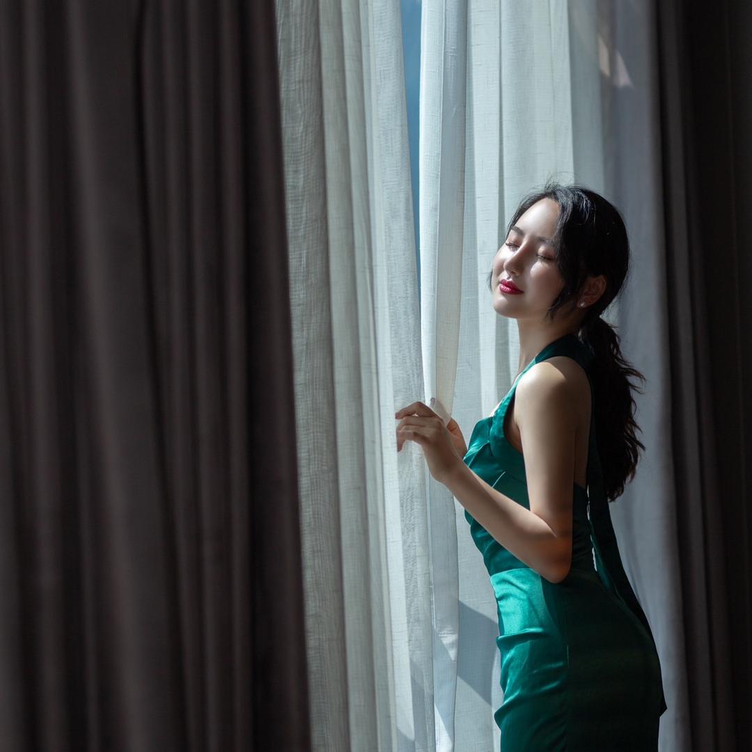 情有独钟小姐