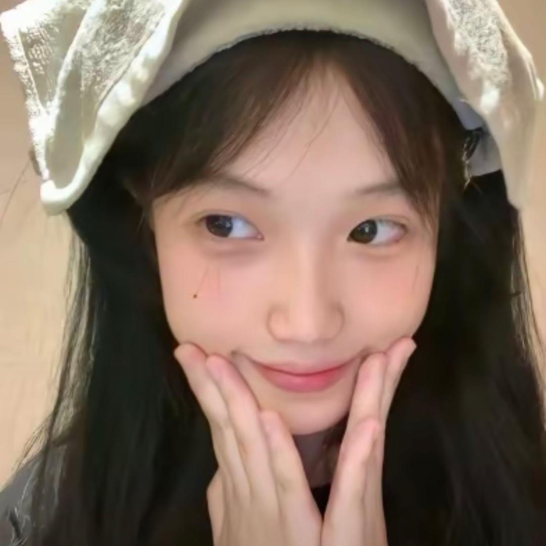 系窝7^