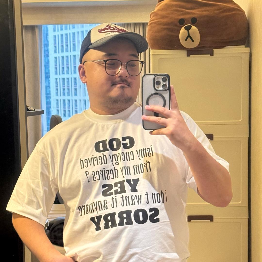 陈小宝超爱吃肉🍖