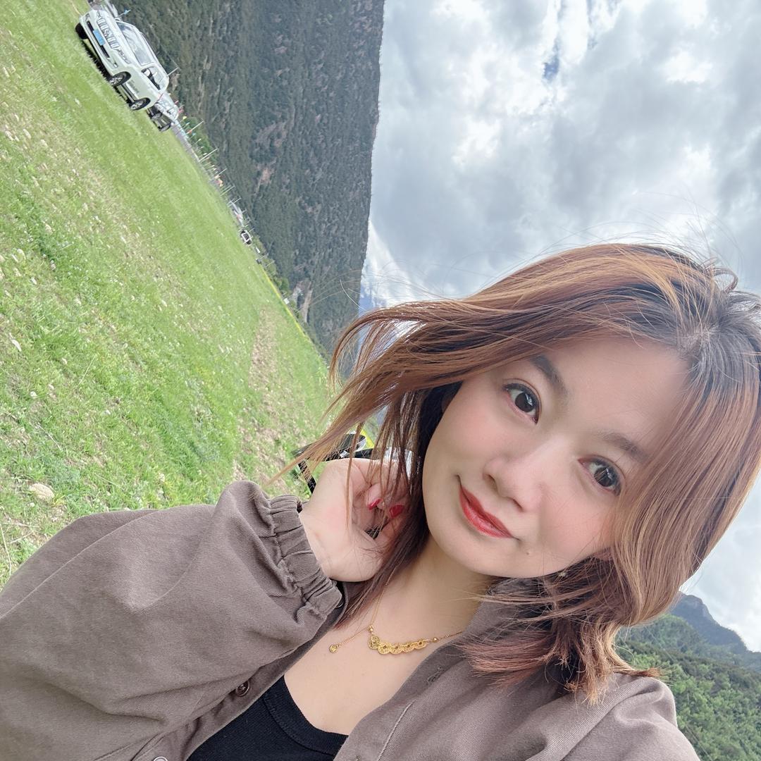 张亚莉