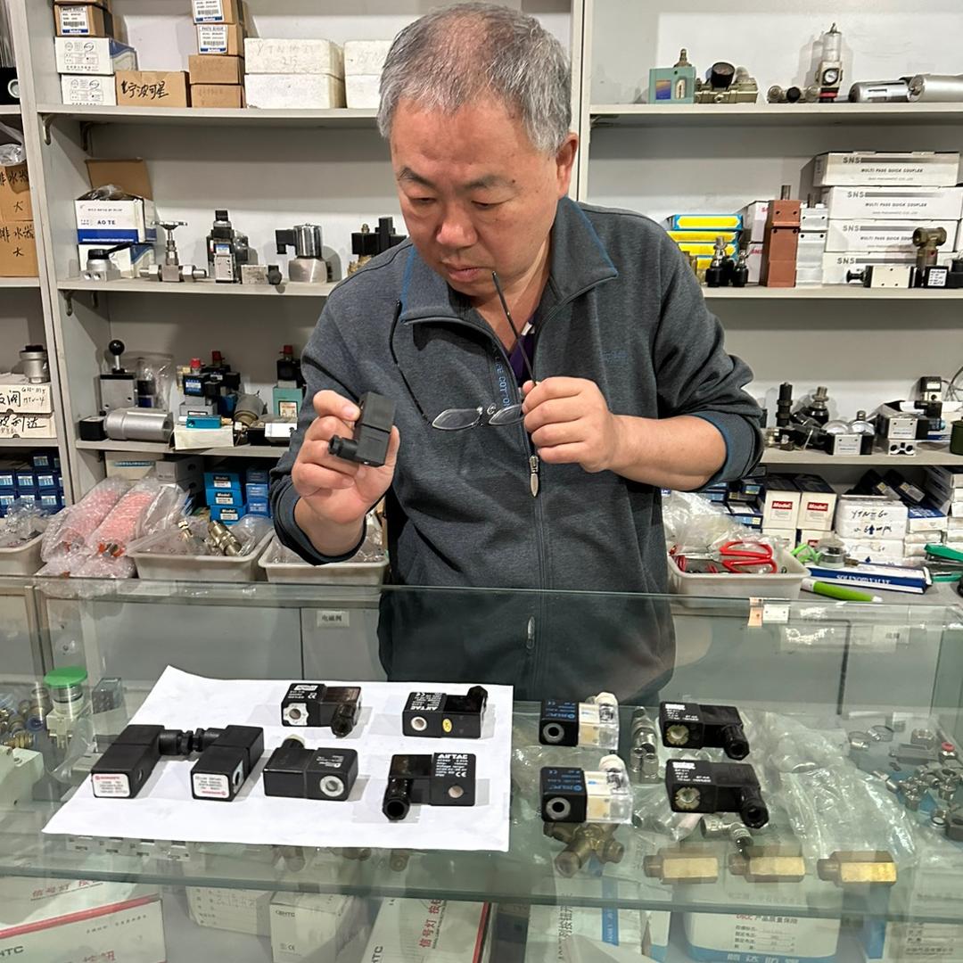 老赵老魏液压气动