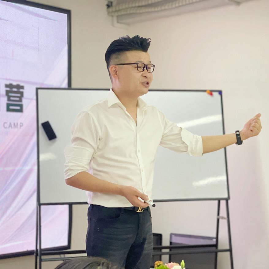 吴骏