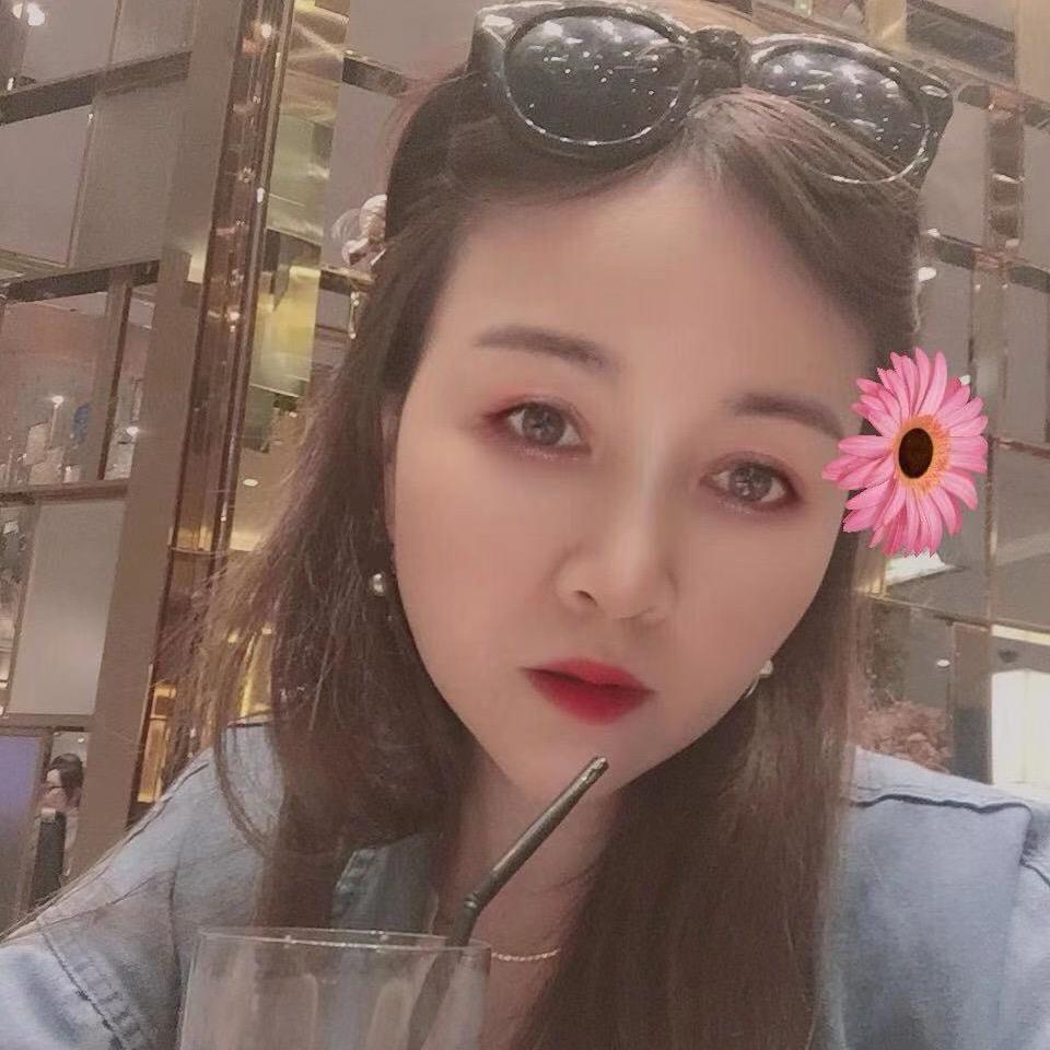 香港~萧萧在銅鑼灣名牌店