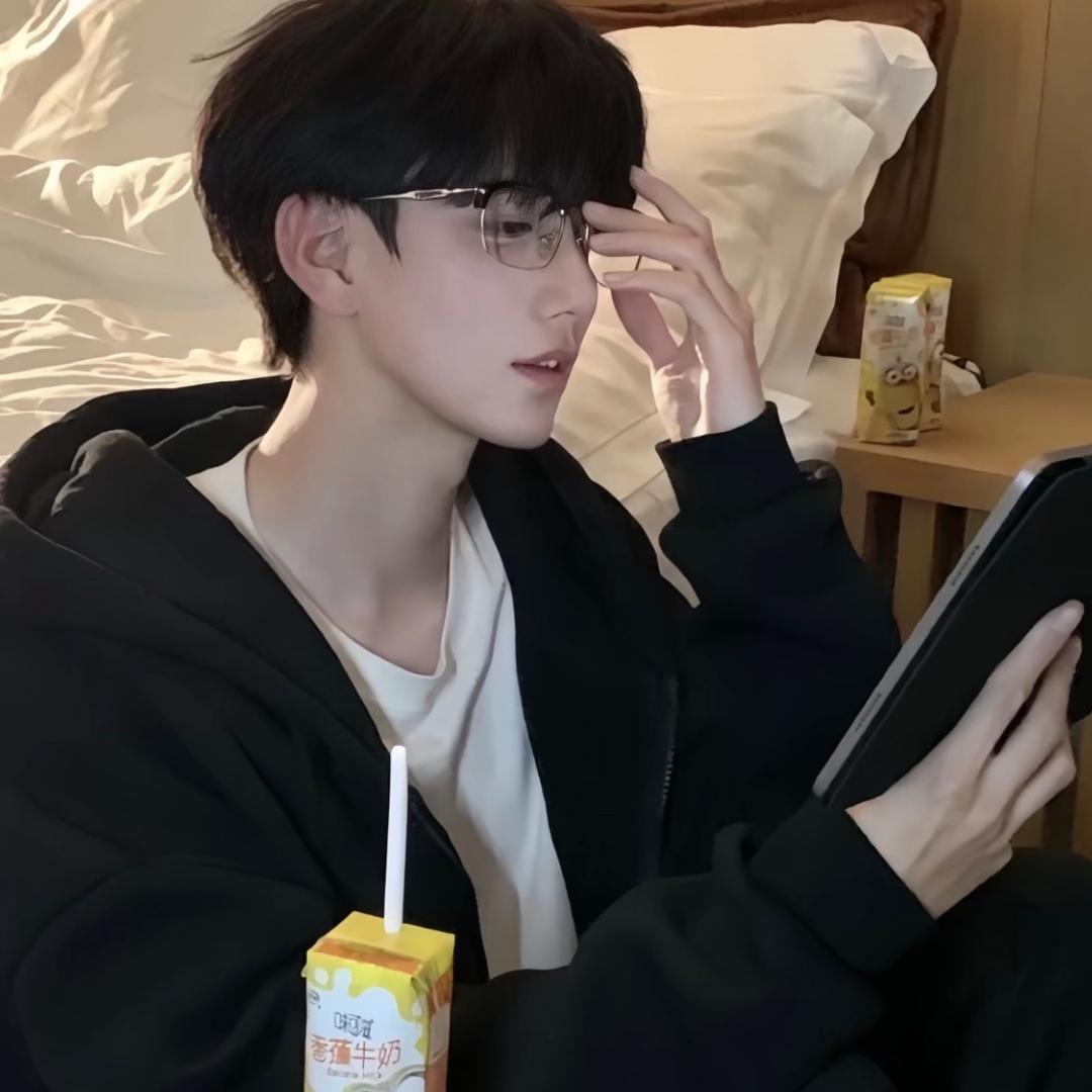 不开心的小祁