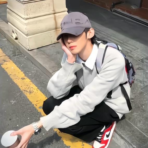 小 新