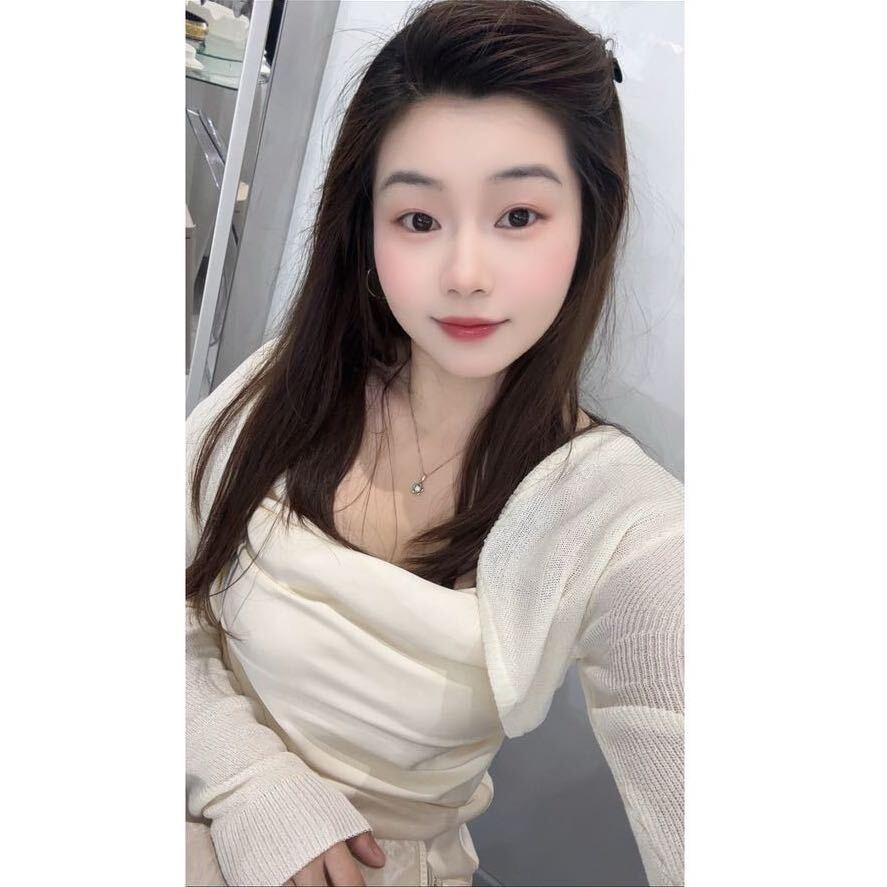 猪肉妹（双霜）💕七夕花坊💕麻辣🐔
