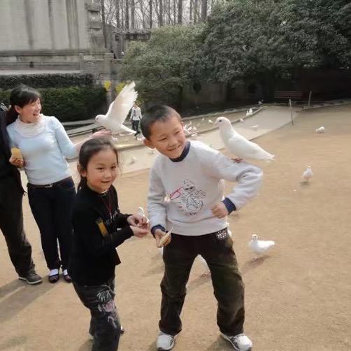 魏县雅迪三轮车